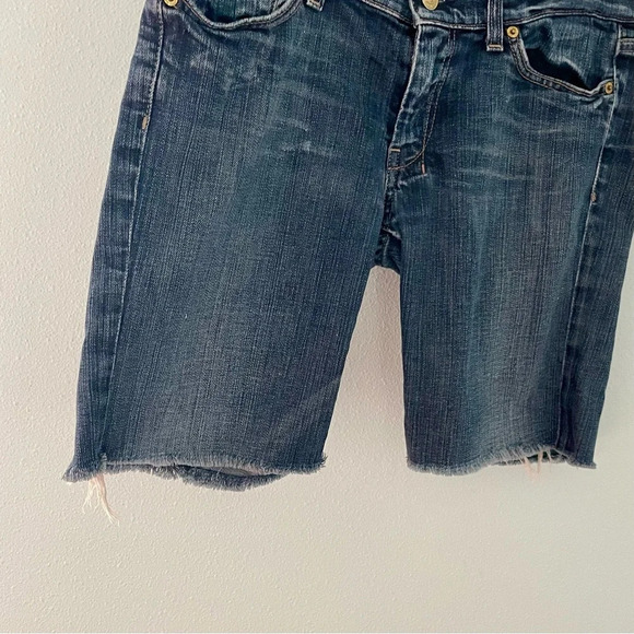 7 For All Mankind DOJO medium wash shorts size 29 - Picture 3 of 9